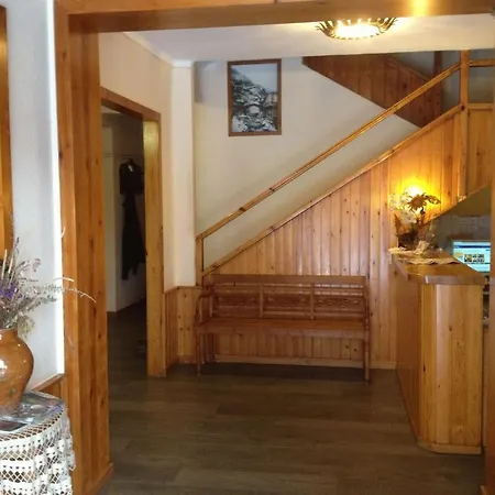 Llacs De Cardos Hotell Tavascan