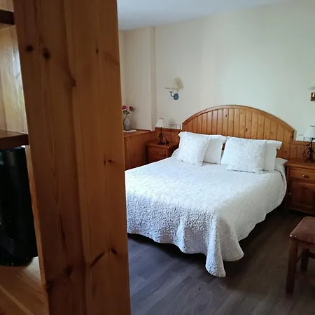 Hotel Llacs De Cardos